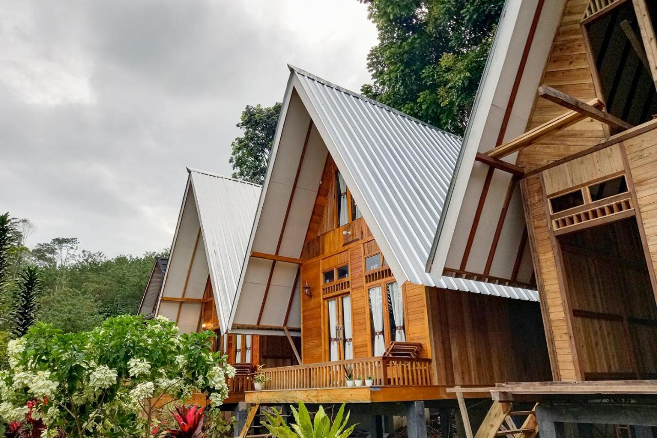Green Paradise Pagar Alam Resort Mitra Reddoorz Bumiagung Eksteriør bilde